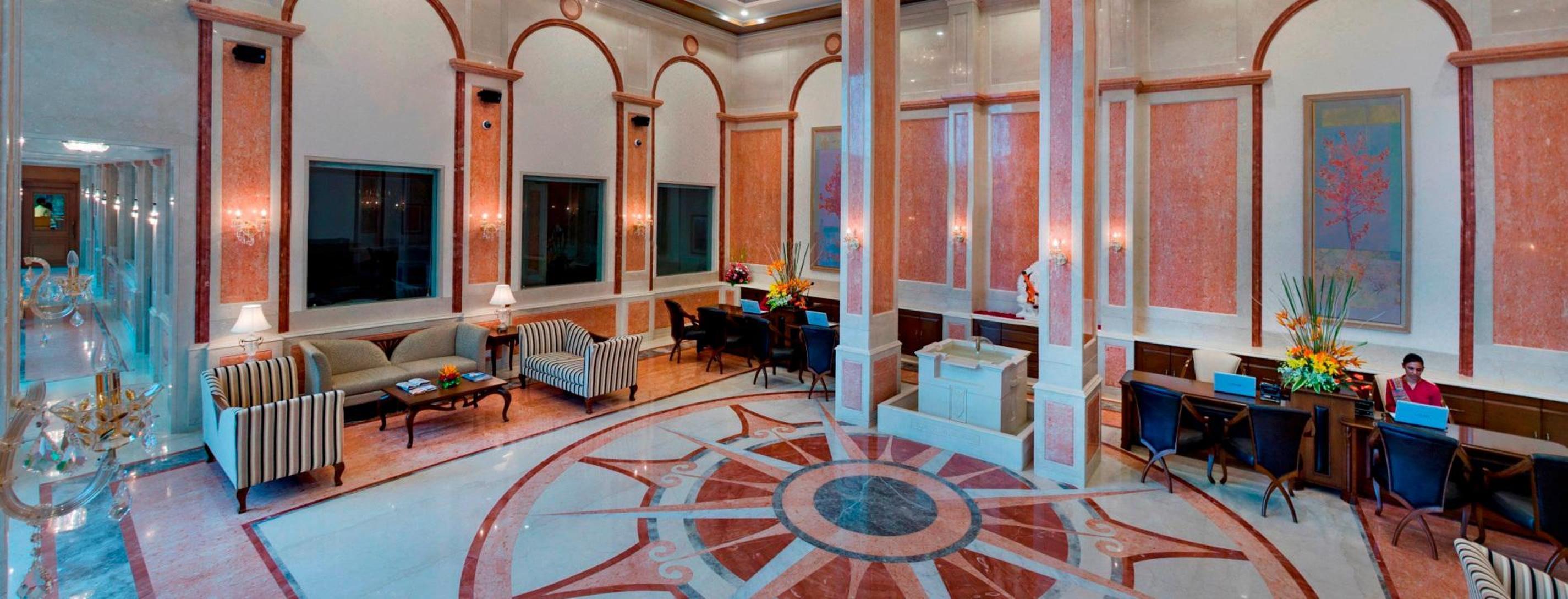 Hotel Royal Tulip Navi Mumbai Esterno foto