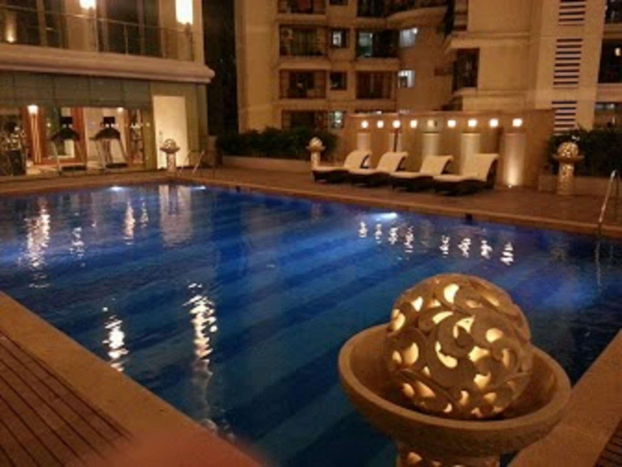 Hotel Royal Tulip Navi Mumbai Esterno foto