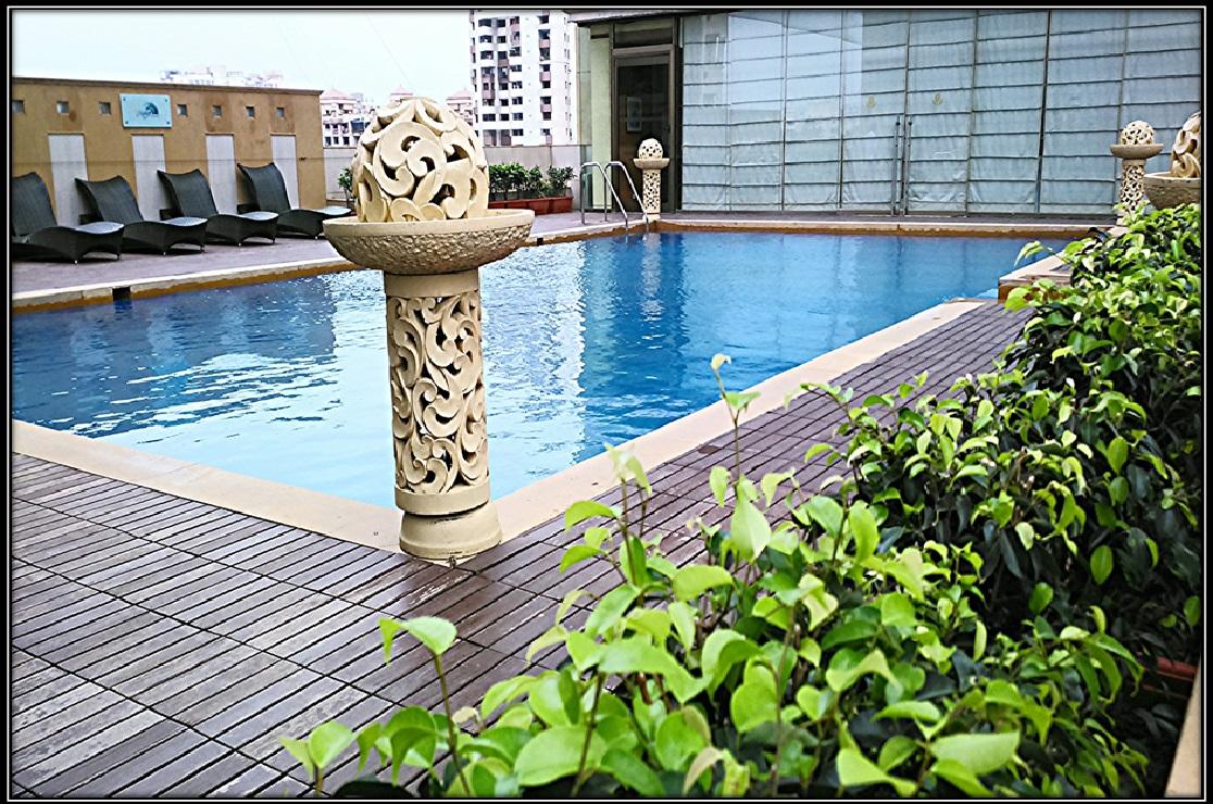 Hotel Royal Tulip Navi Mumbai Esterno foto